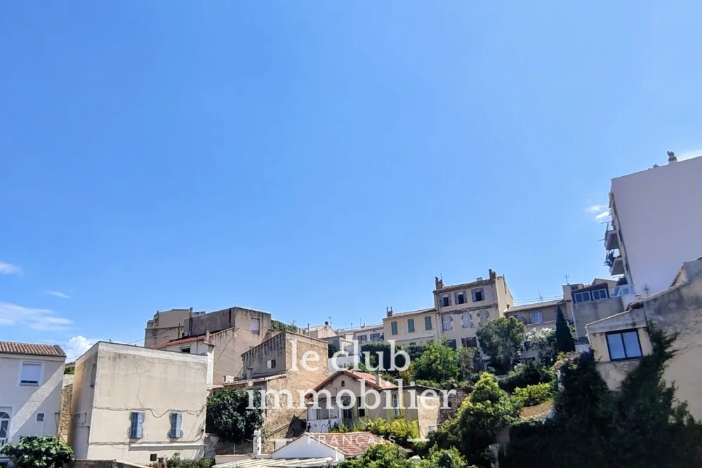 Maison 7 pièces de 183 m² à Marseille