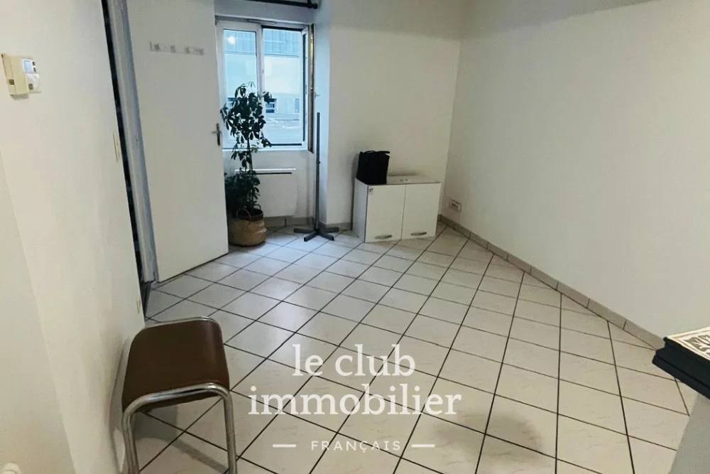 Appartement 2 pièces de 29 m² à Nantes