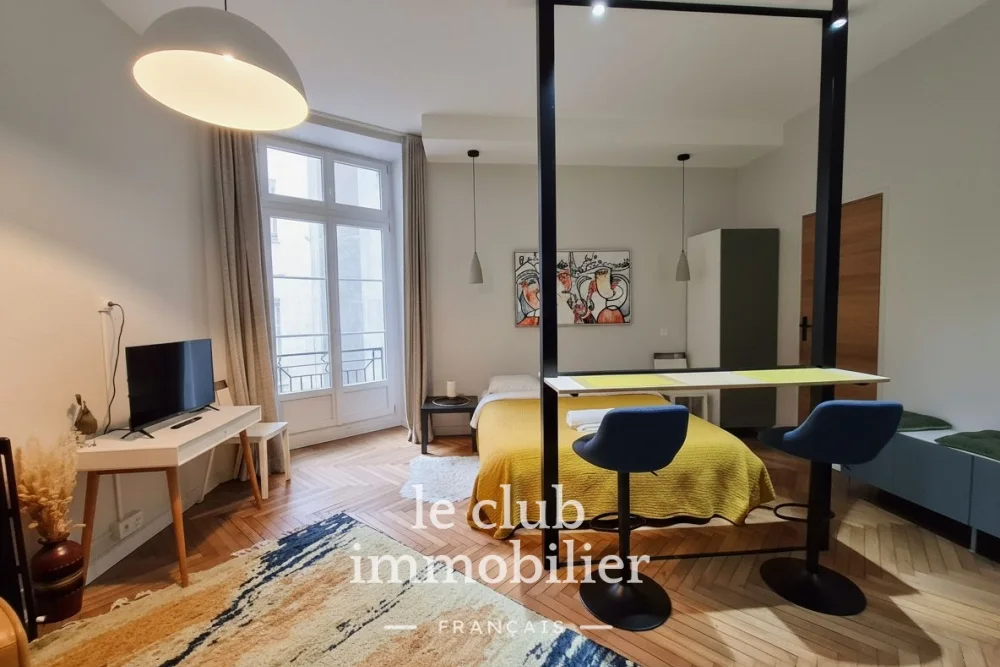 Appartement 5 pièces de 123 m² à NANTES