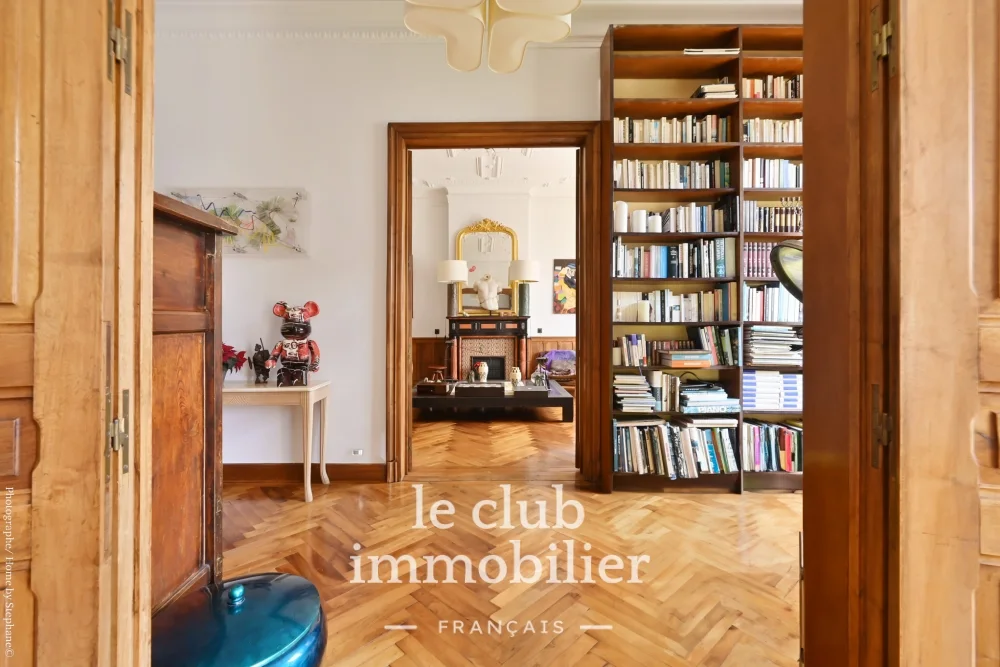 Appartement 6 pièces de 212 m² à Marseille