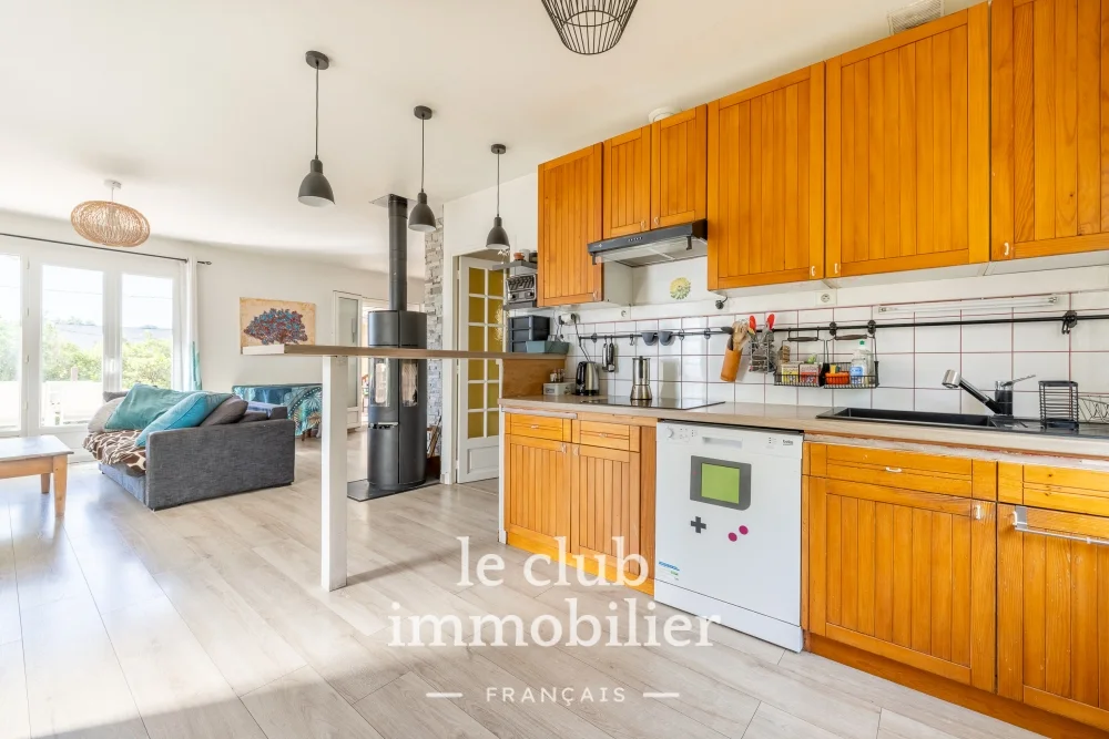 Maison 3 pièces de 75 m² à Breux-Jouy