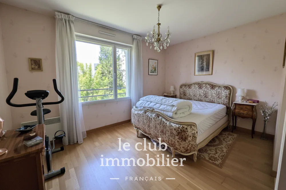 Appartement 4 pièces de 119 m² à Nantes