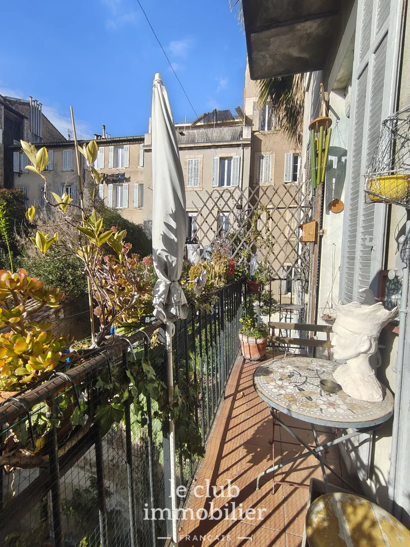 Appartement 3 pièces de 72 m² à Marseille